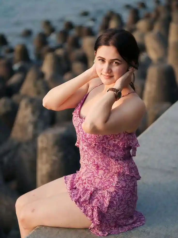 Luxury Pune Escort